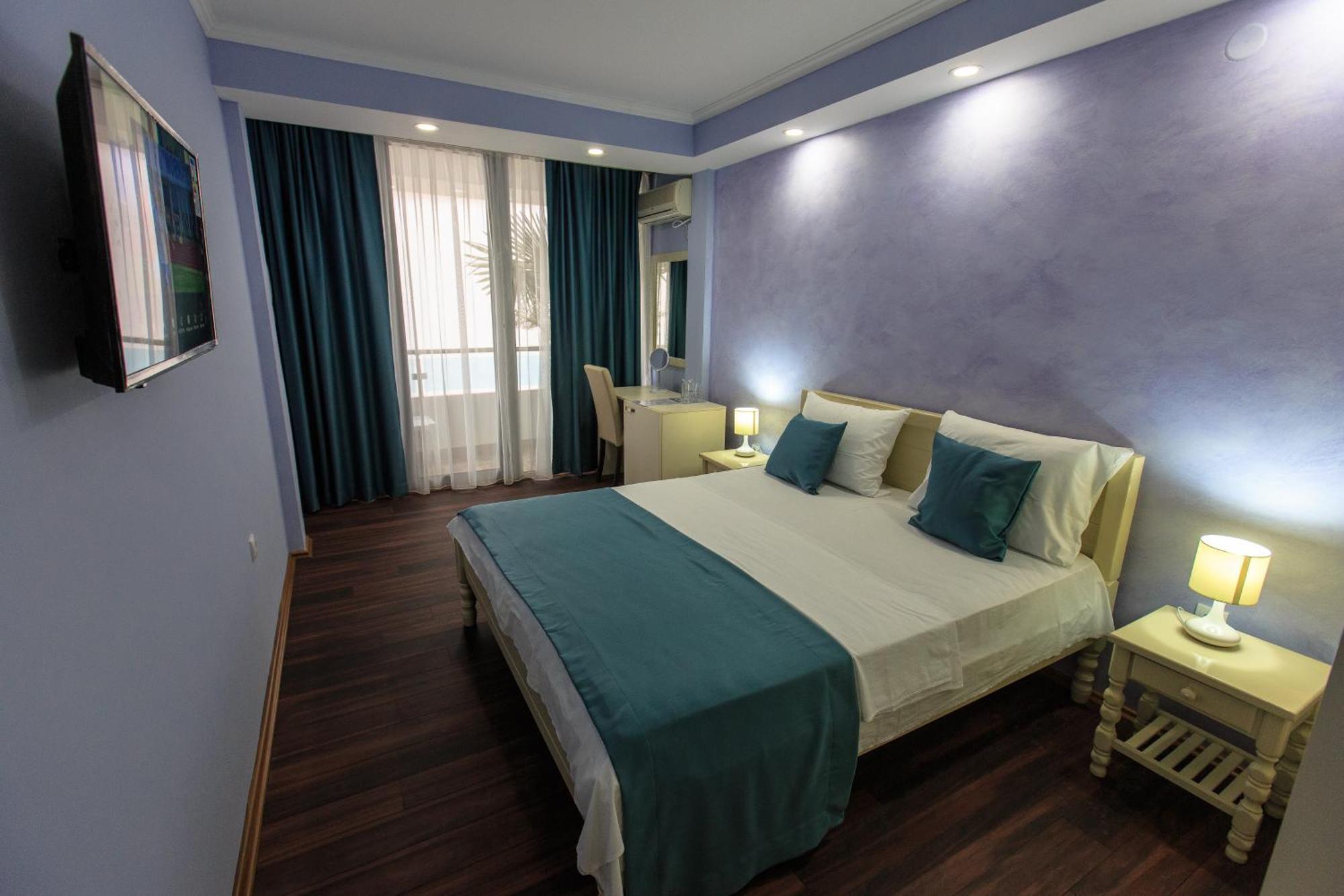 Hotel Sirena Marta Sutomore Habitación foto