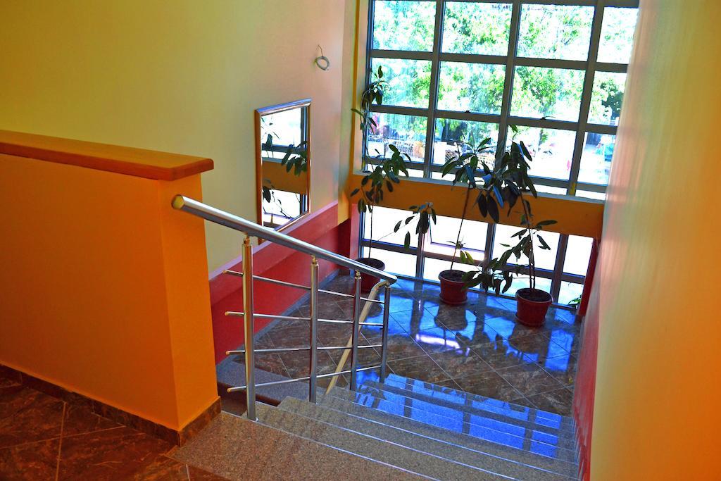 Hotel Sirena Marta Sutomore Exterior foto